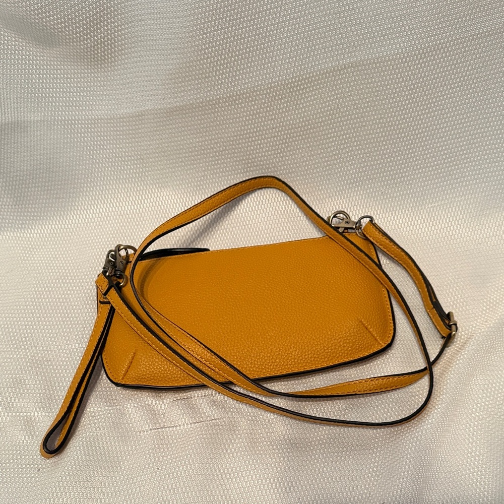 Joy Susan Mustard Yellow Pebbled Vegan Leather Crossbody Wristlet Bag Organizer - Picture 4 of 4